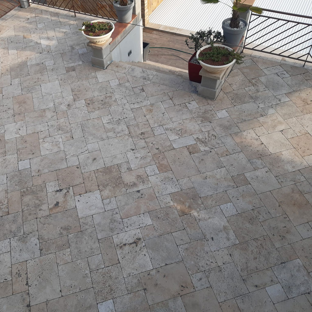 tlx-sluga-accueil-revetement-exterieur-carrelage-travertin-046 TLX SLUGA - revêtements - Nos services et savoir faire